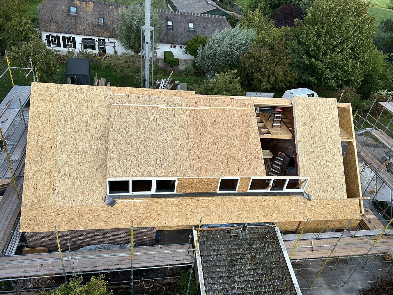 NIEUW BIJ IDELCO INSULATION: SIP ISOLATIEPANELEN