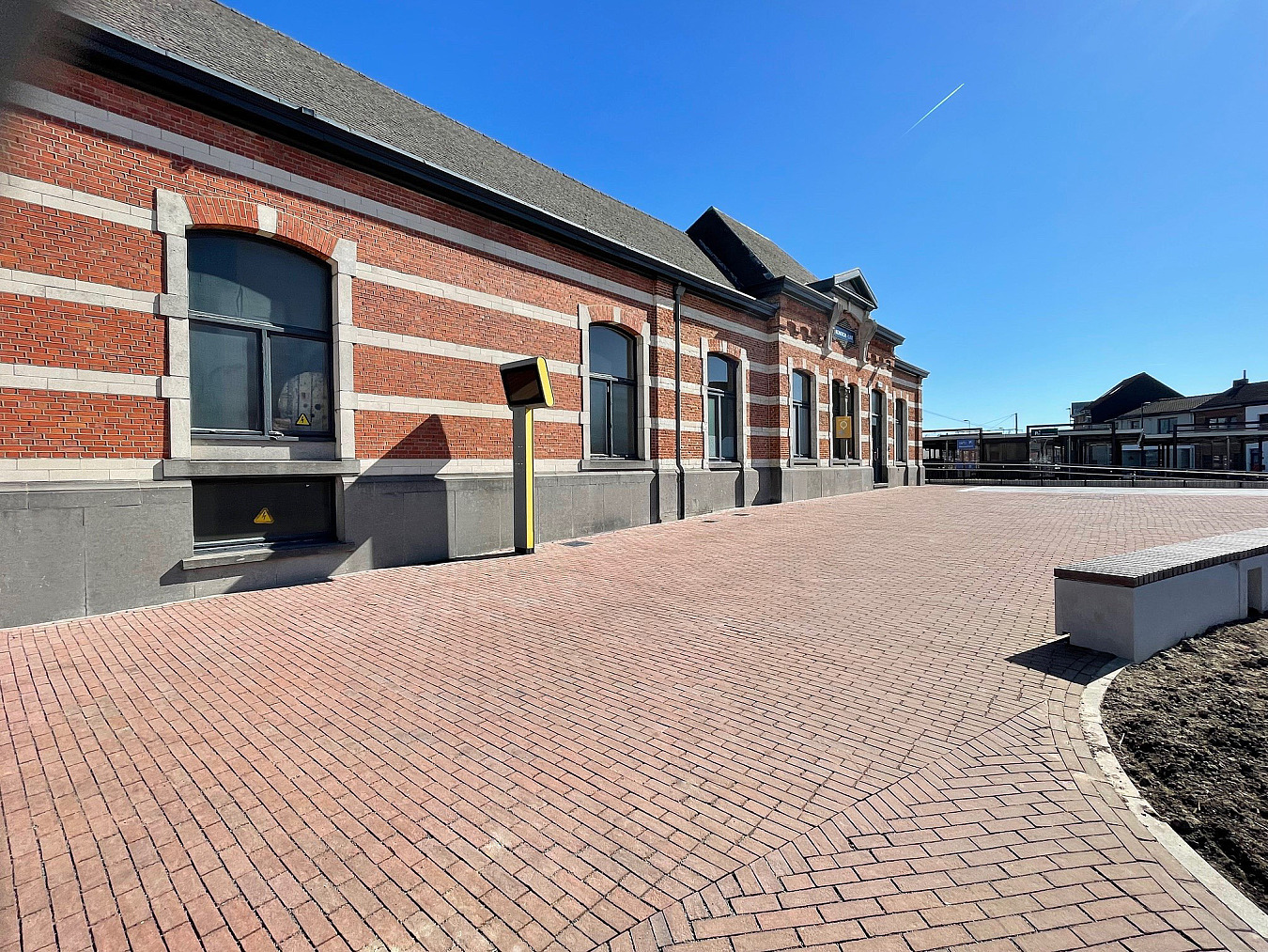 Stationsplein van Kontich met Drainflow® kleiklinkers