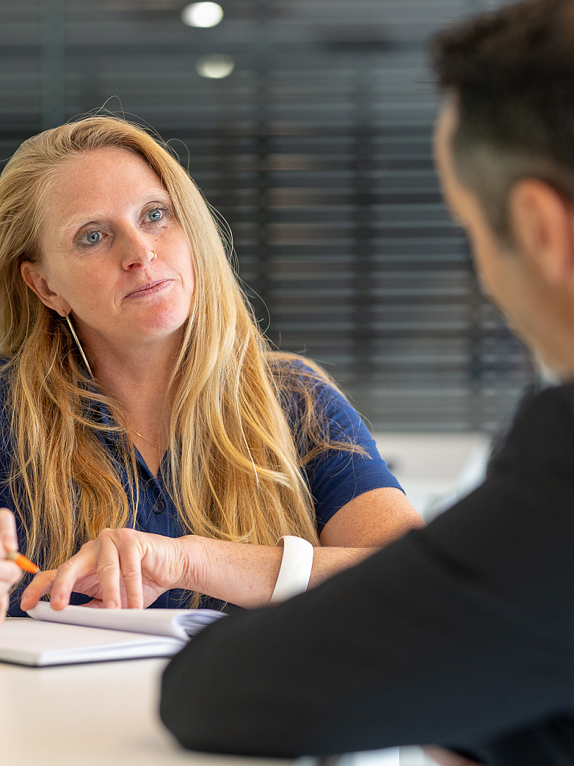 Eerste Hulp bij Ontslag: van breuk naar zorgzaam overgangsmoment