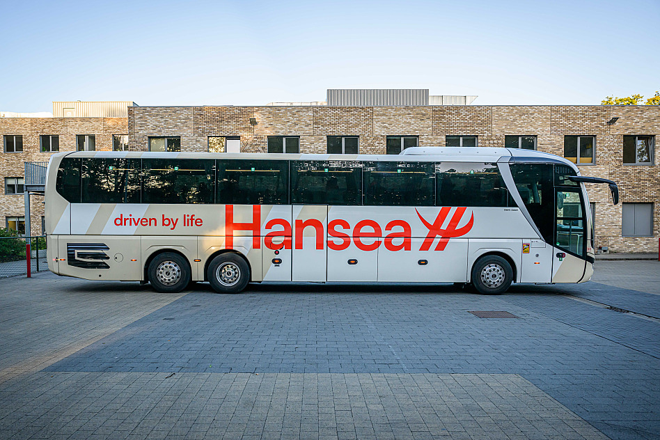 HANSEA SCHOOLBUS 108 3